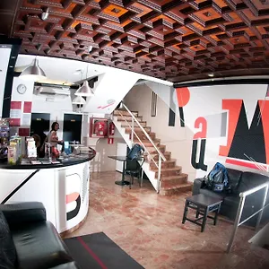 budget-hostal-ramblas.catalonia-hotels.com/
